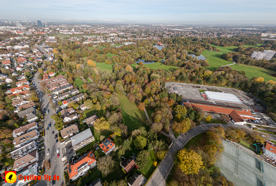 03.11.2022 -  Ostparksee mit Umgebung in Neuperlach